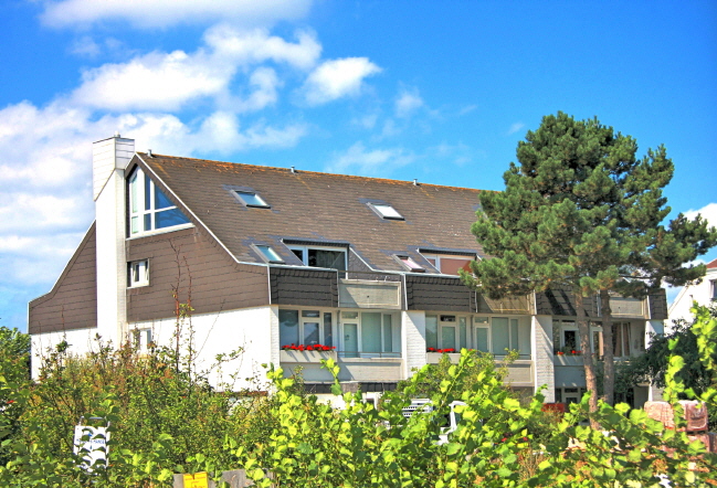 KA Haus au�en web 650